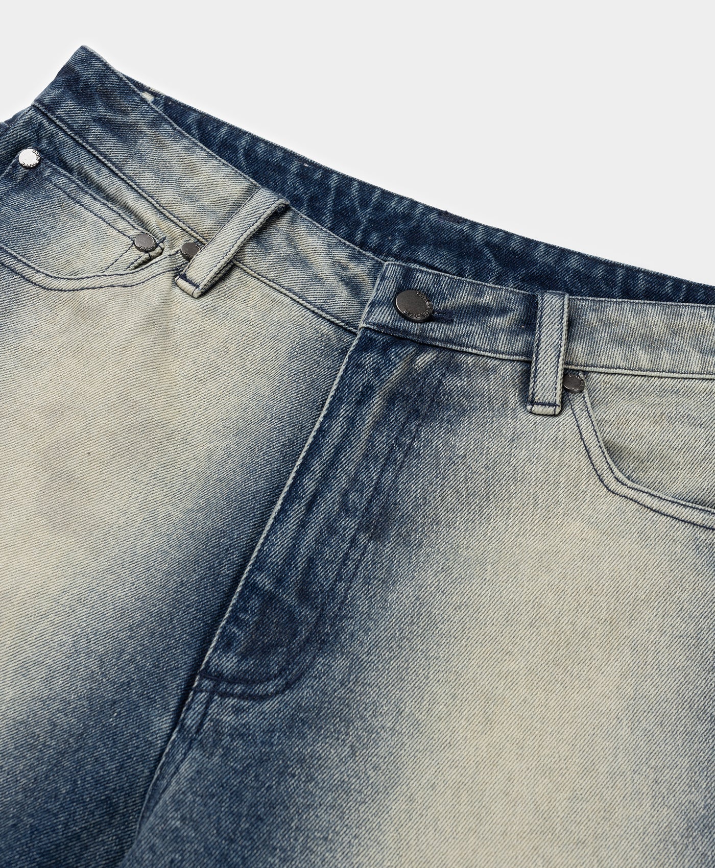 DP - Bleached Denim Blue Shorts - Packshot - Detail