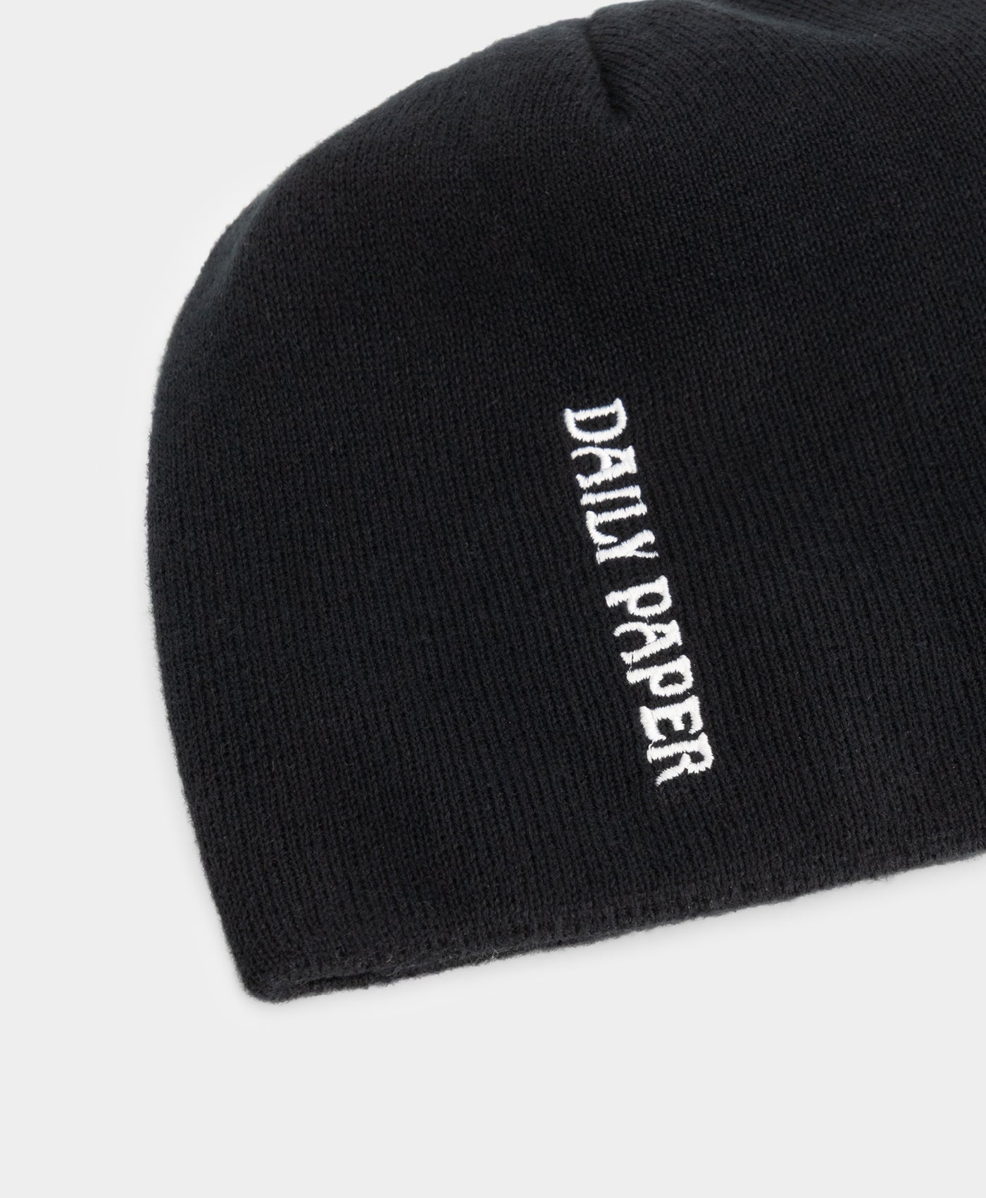 DP - dias-skull-beanie-dp-black - Packshot - Detail