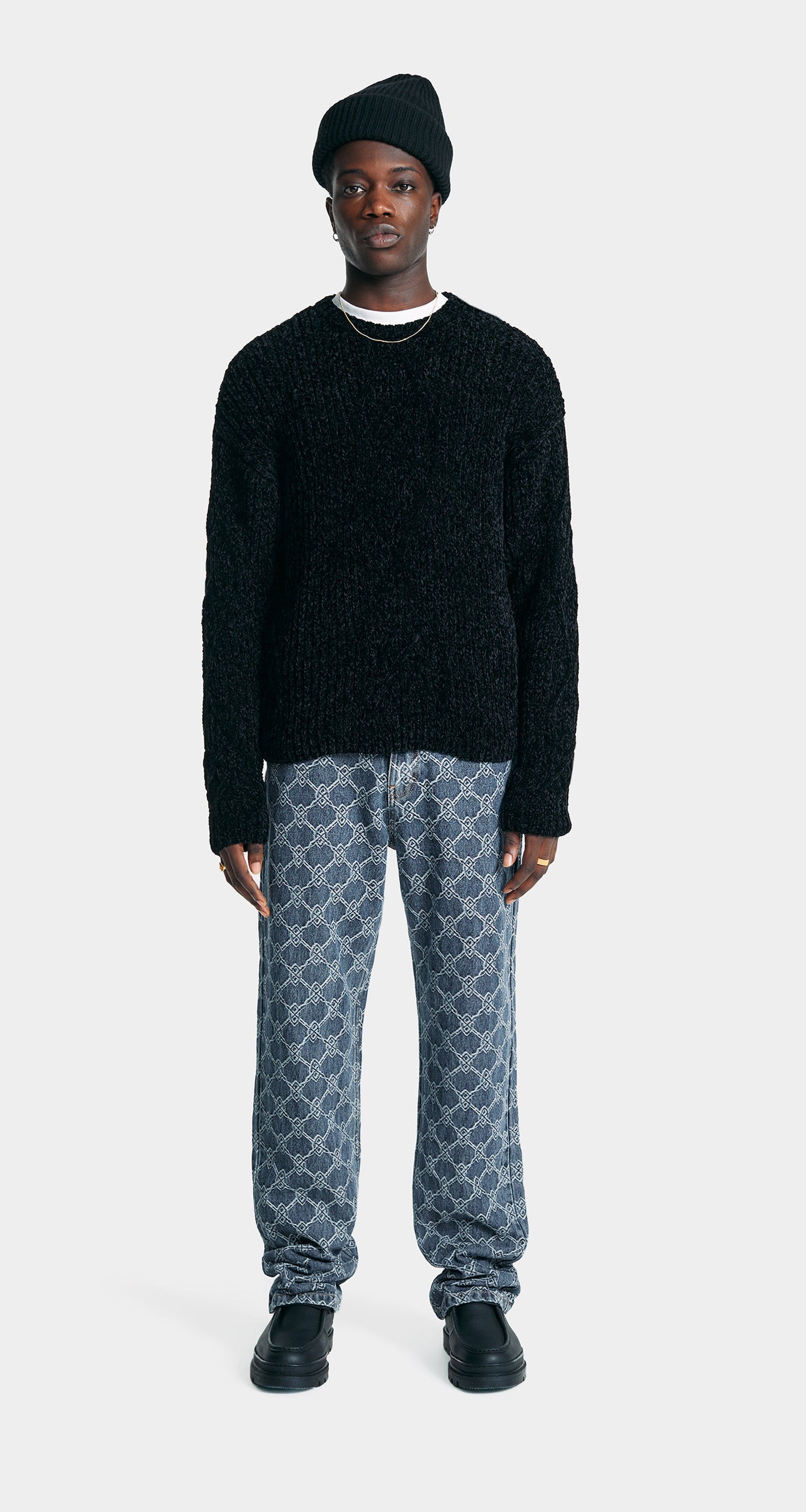 DP - Black Dayo Knit Sweater - Modelshot - Men