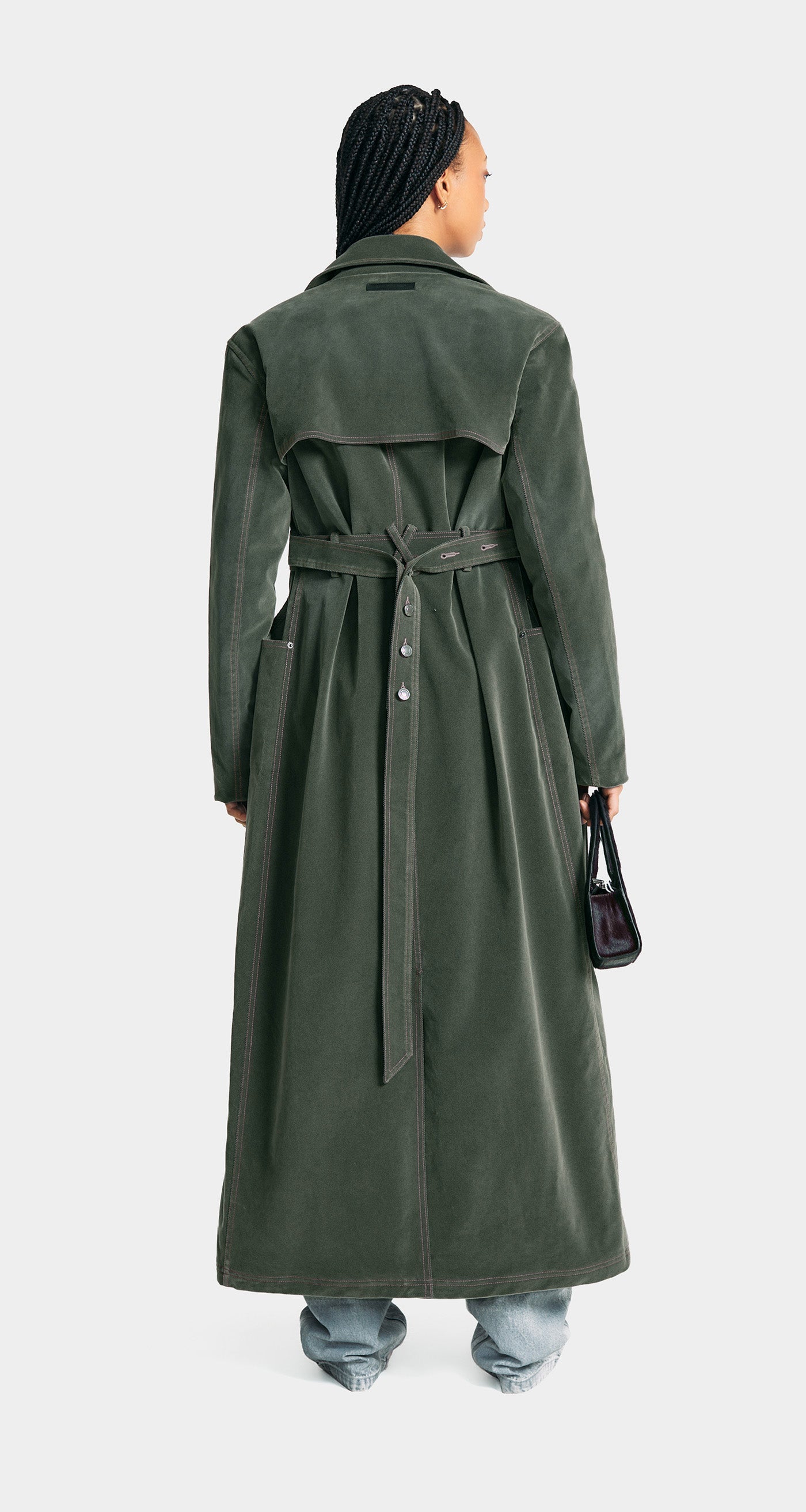 DP - Green Miya Velvet Trenchcoat - Modelshot - wmn - rear