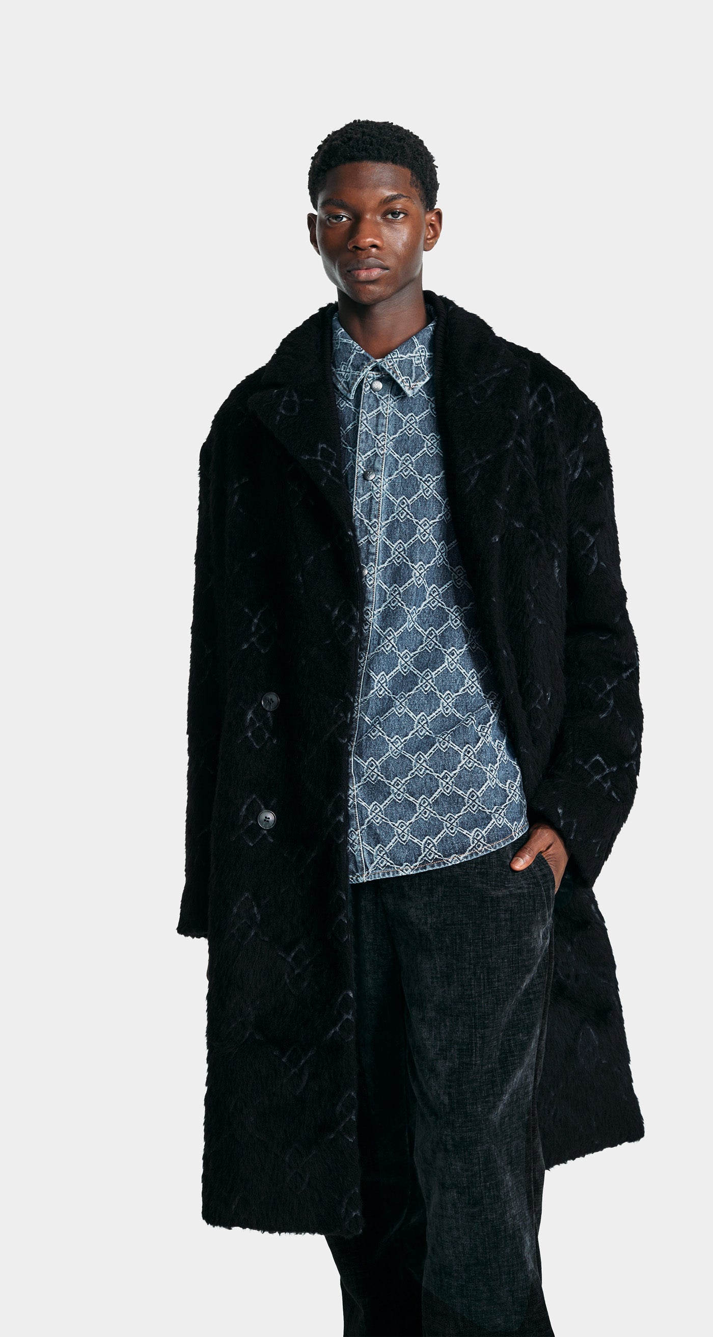 DP - Obsidian Black Tangible Coat - Modelshot - Men