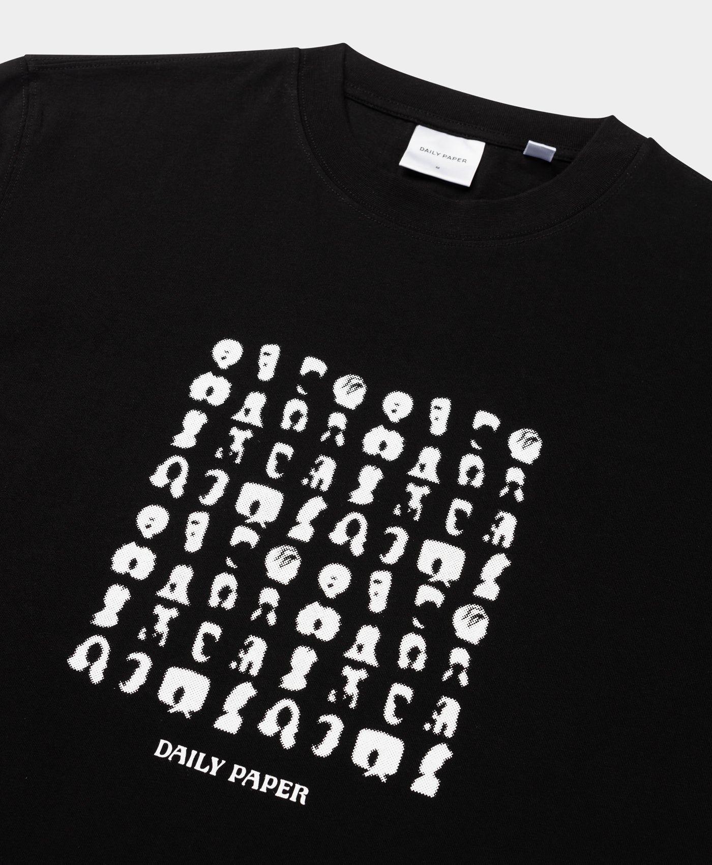 DP - Black Hair Grid T-Shirt - Packshot - detail