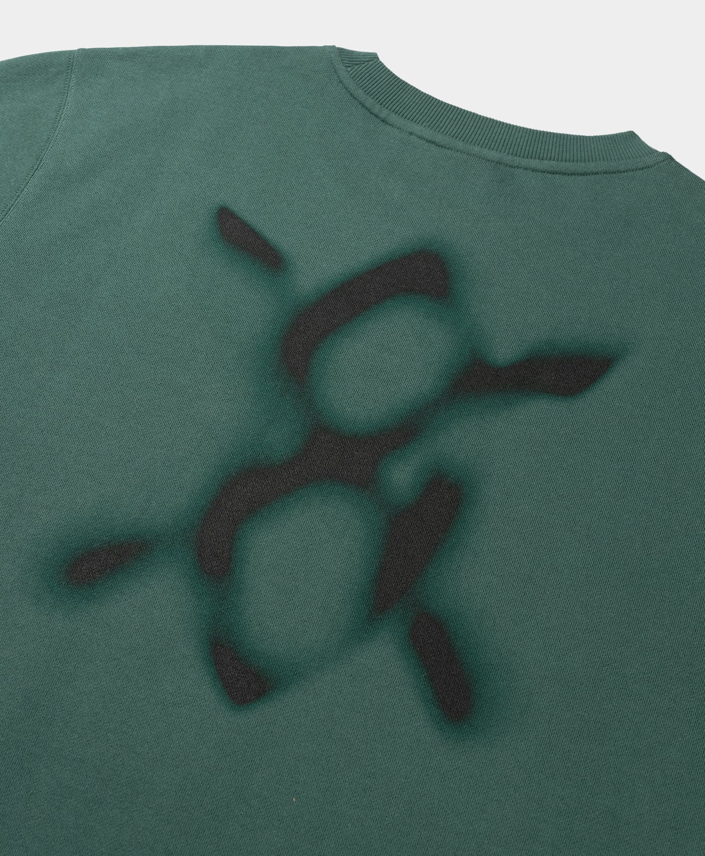 DP - Bistro Green Shield Focus Sweater - Packshot - Detail