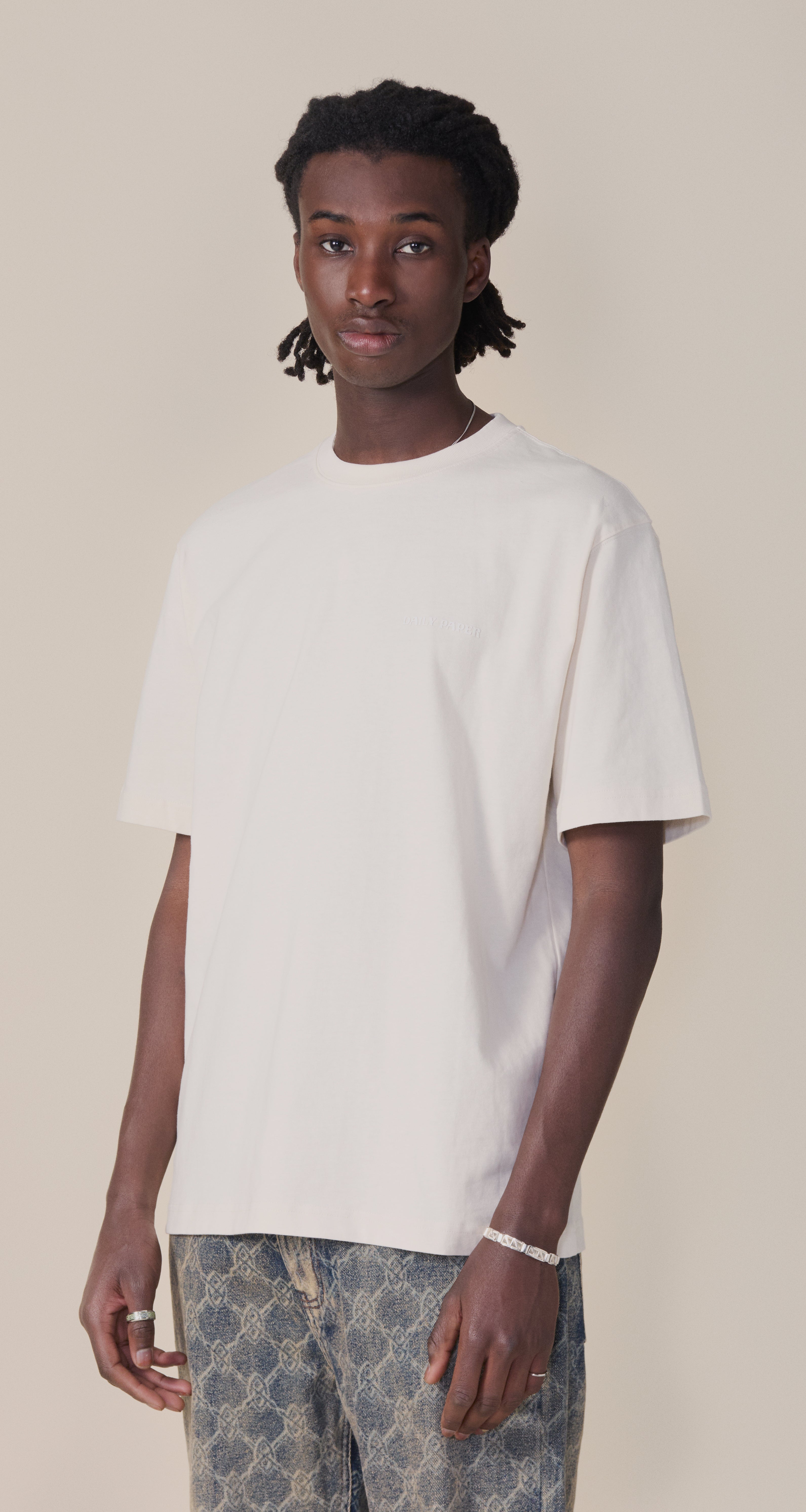 DP - Gardenia Dias T-Shirt - Modelshot - Men