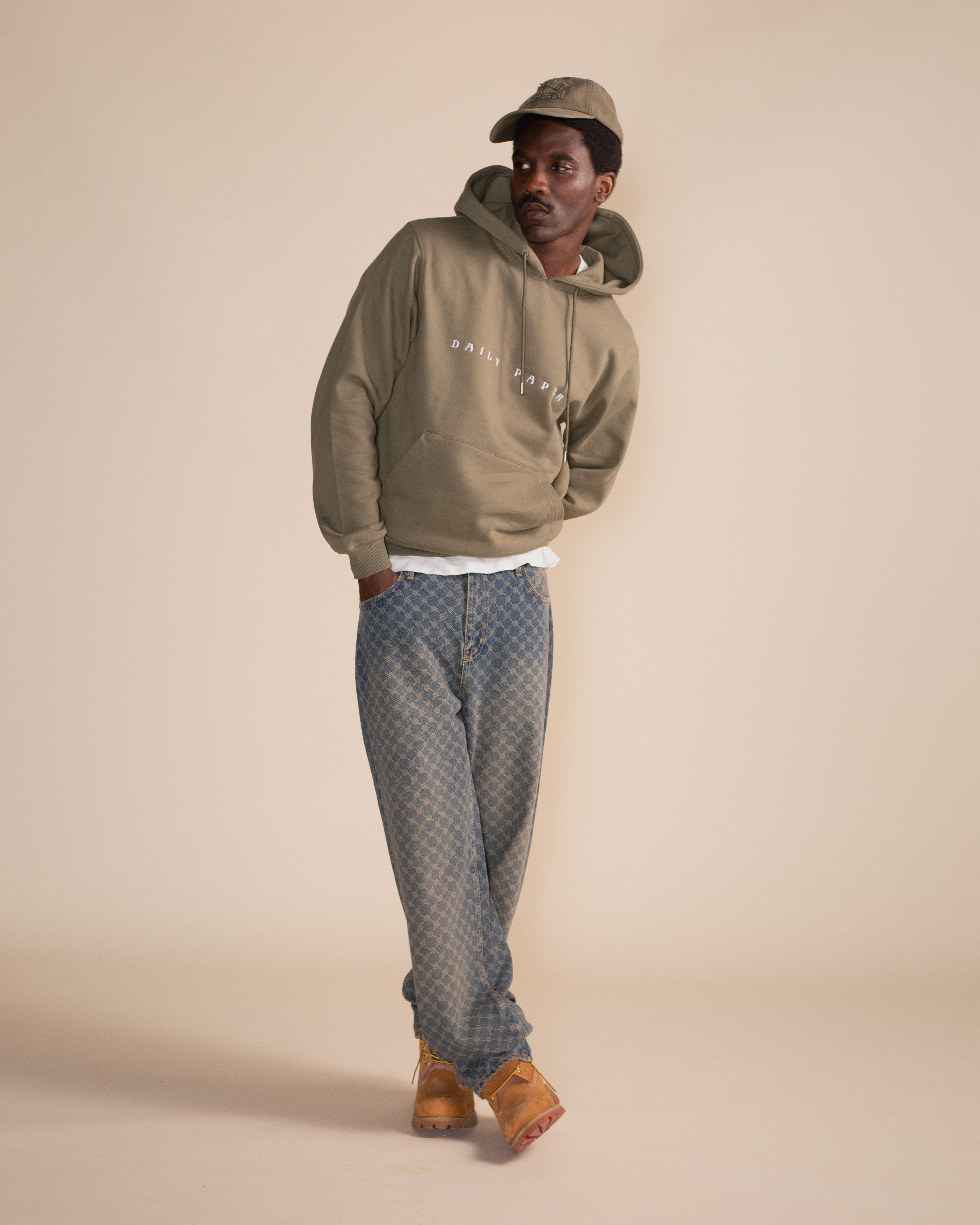 DP - Kalamata Alias Dias Hoodie - Packshot - Modelshot - mens