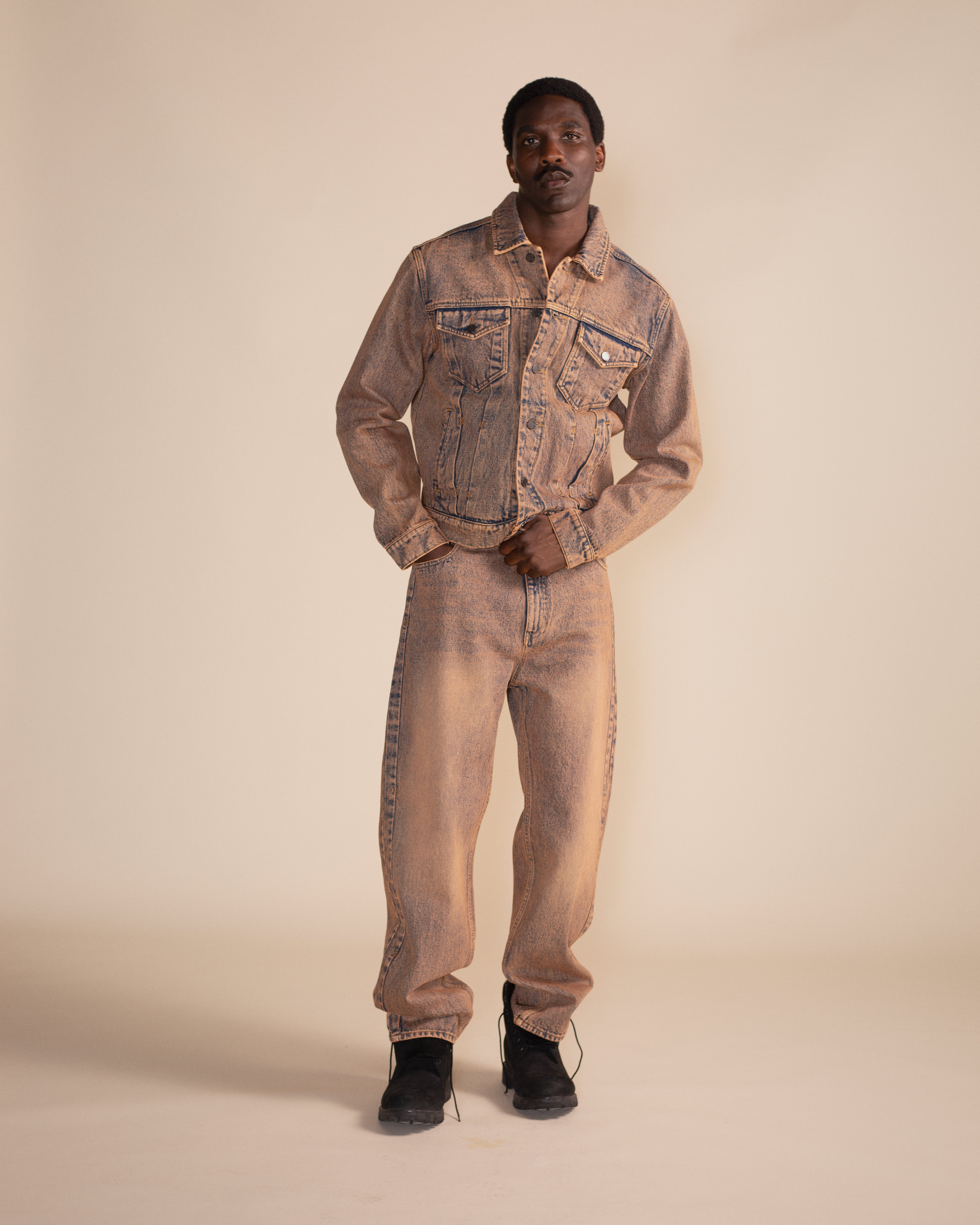 DP - Denim Washed Bomi Denim Jacket - Modelshot - mens