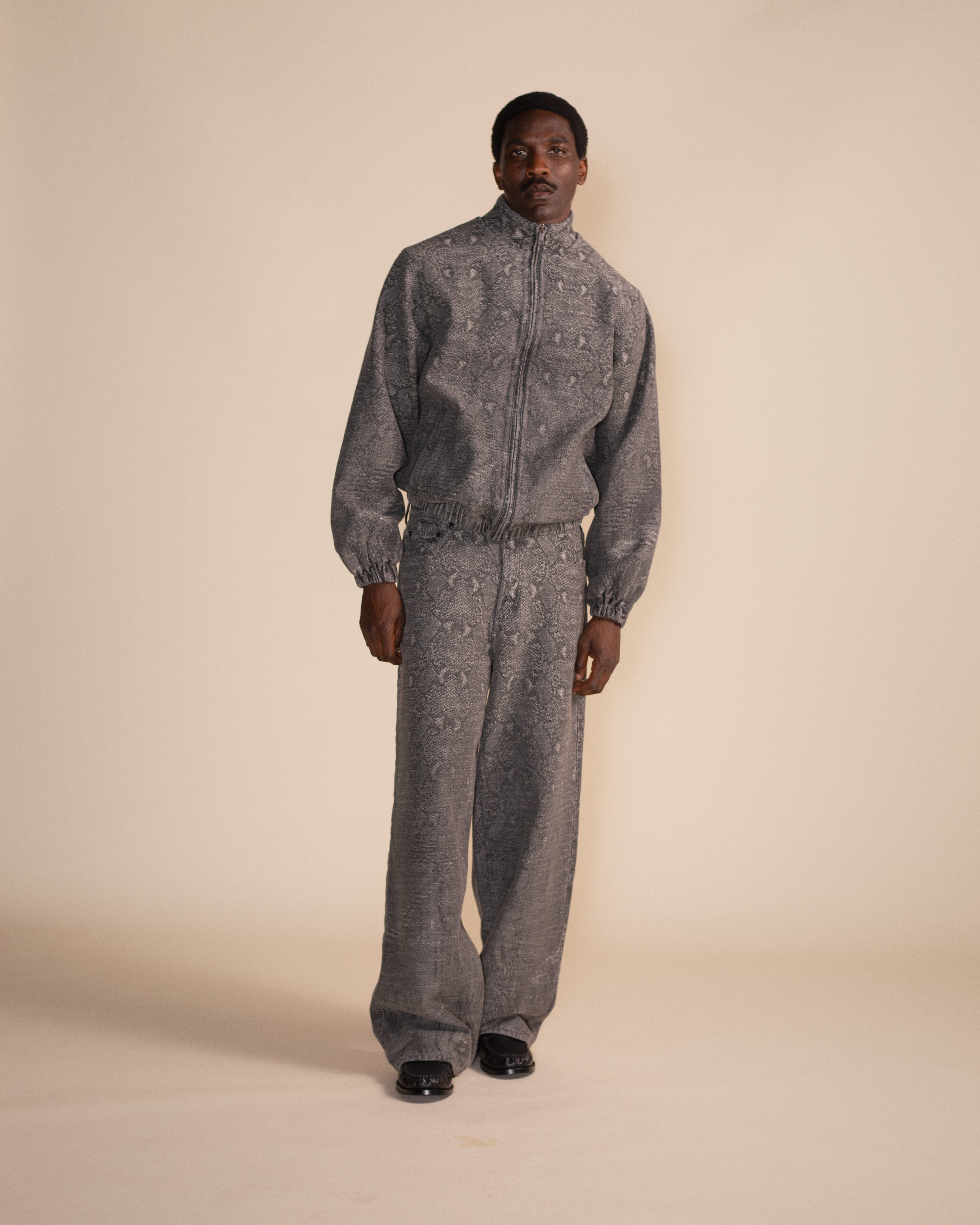 DP - Denim Snake Oversized Jeans - Modelshot - mens