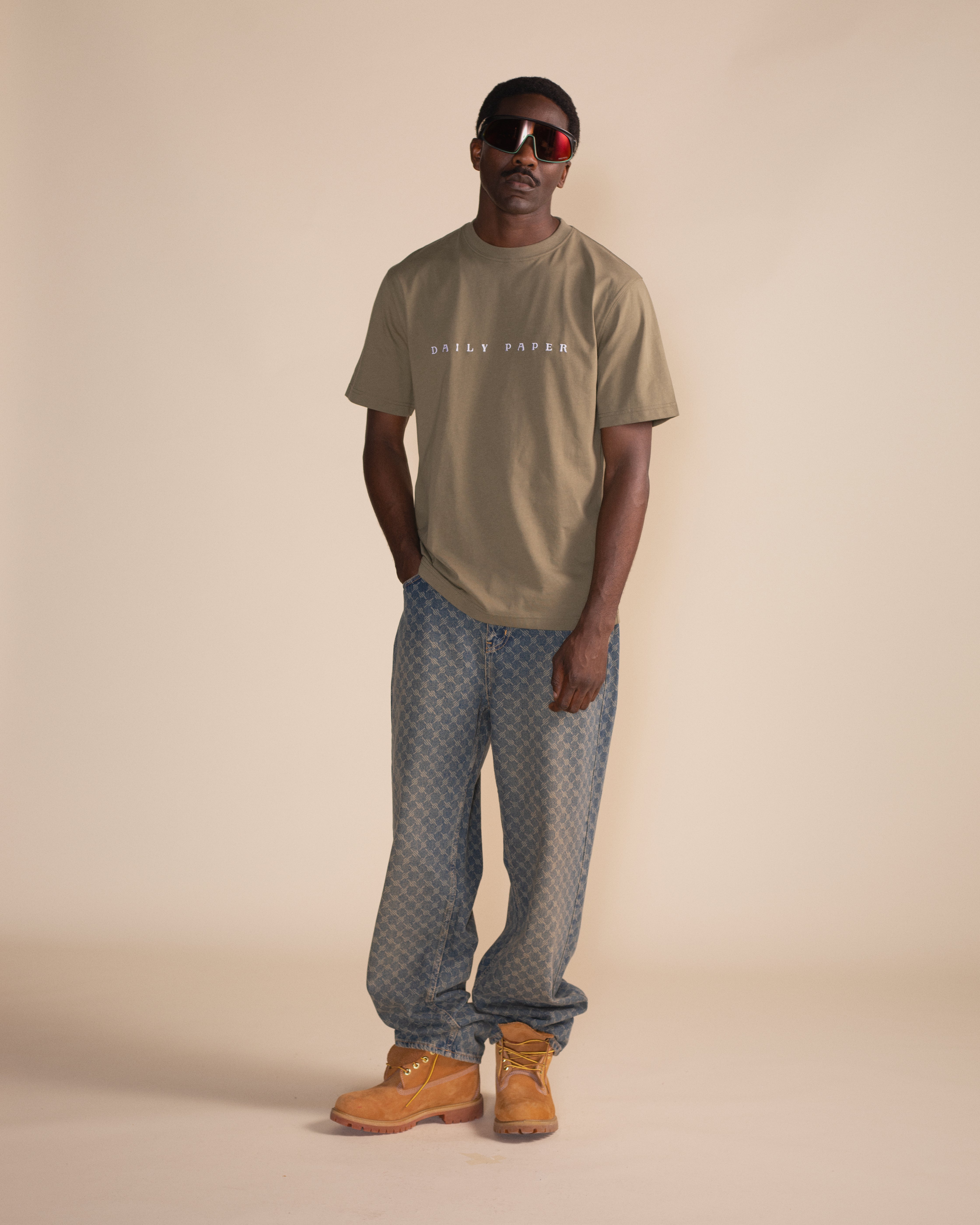 DP - Kalamata Alias Dias T-Shirt - Modelshot - mens