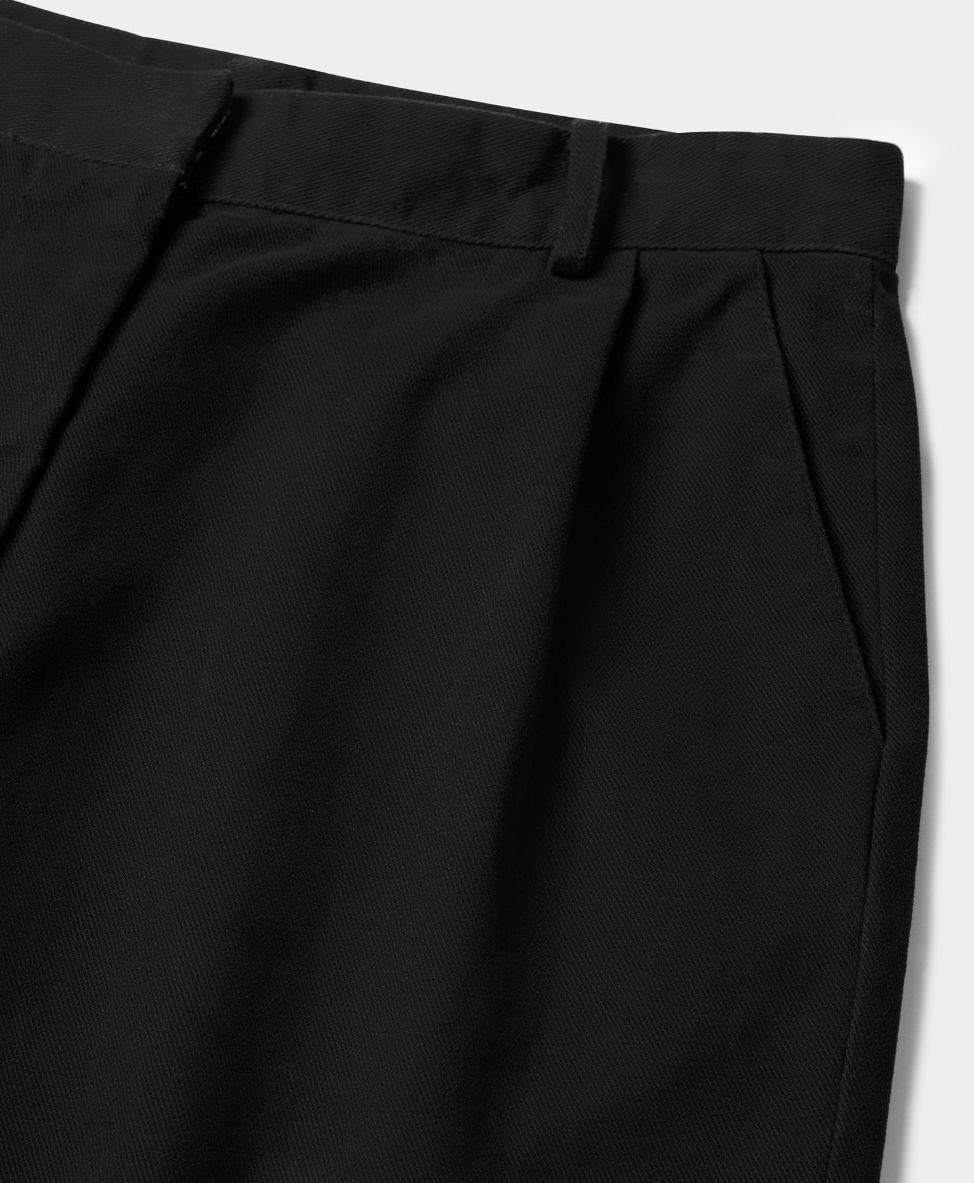 DP - Black Twill Shorts - Packshot - Detail