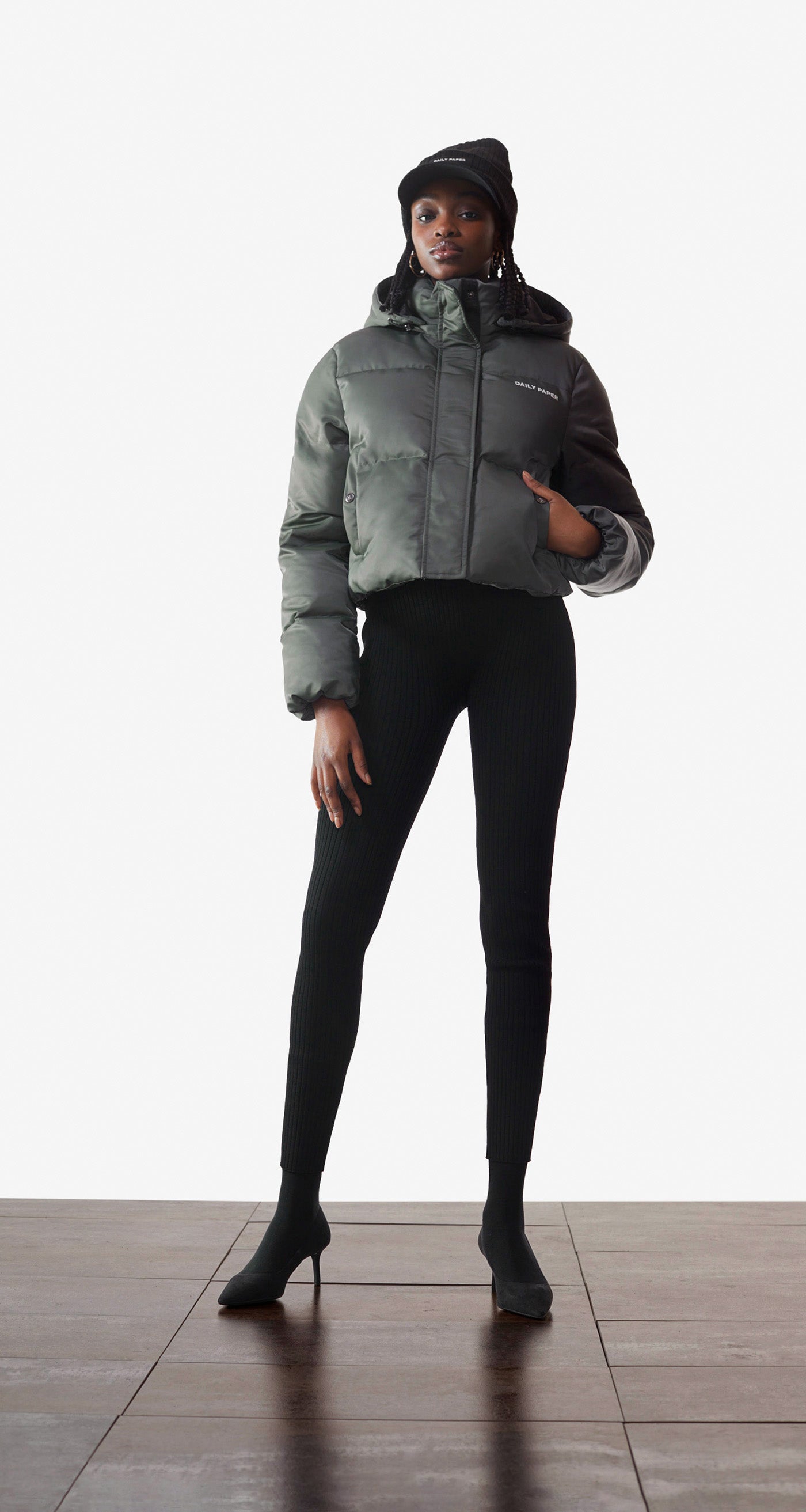 DP - Chic Green Epuffa Cropped - Wmn - Front Rear